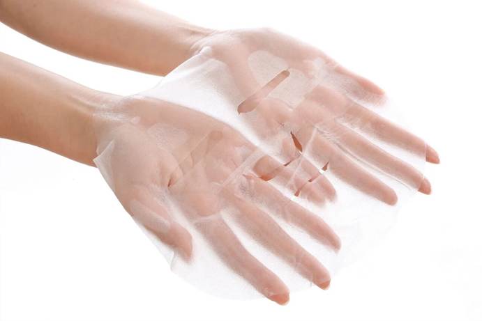 The role and efficacy of carbomer in facial masks